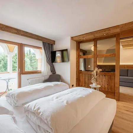Rene Dolomites Boutique Hotel Pozza di Fassa Exterior photo