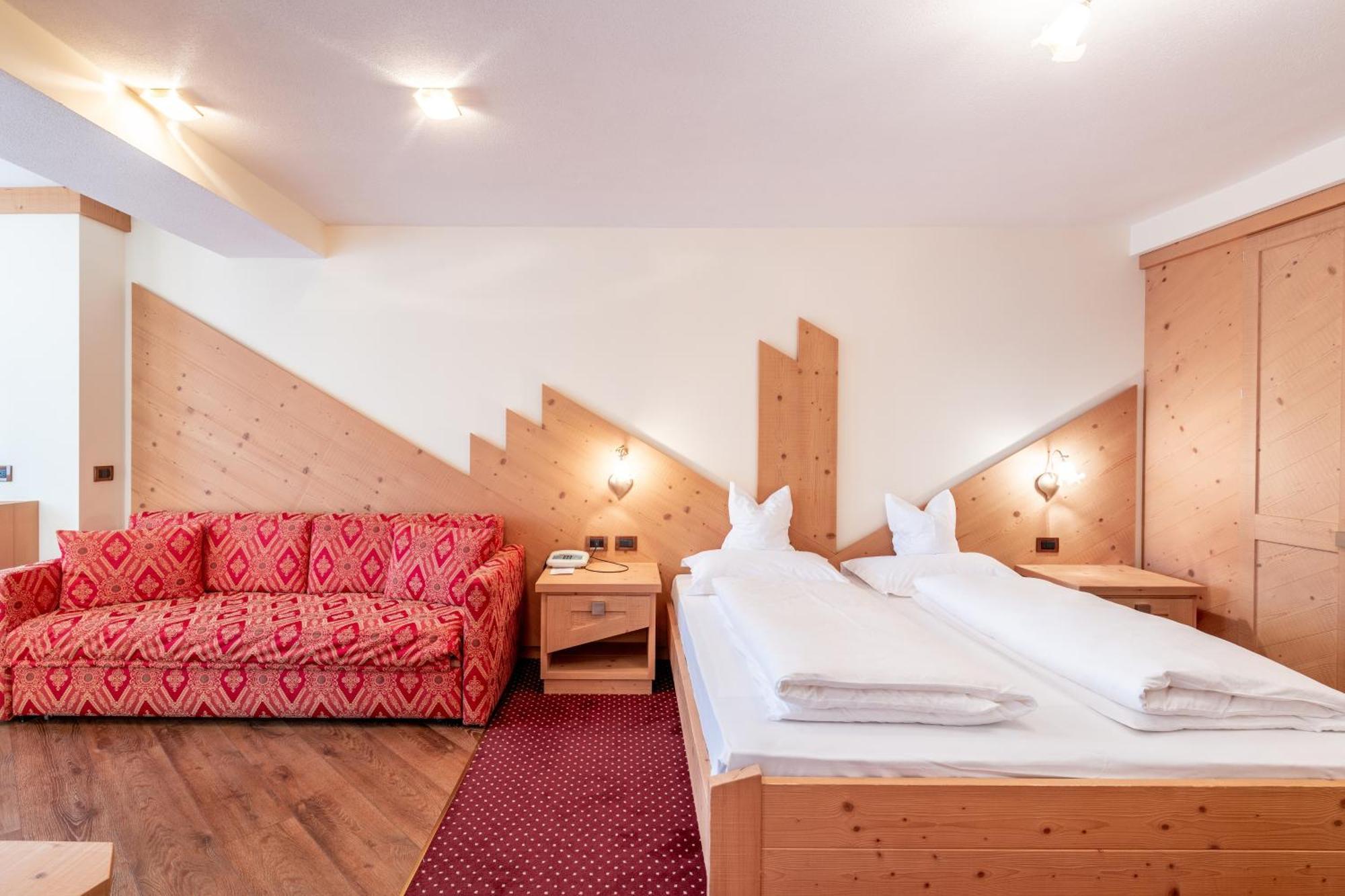 Rene Dolomites Boutique Hotel