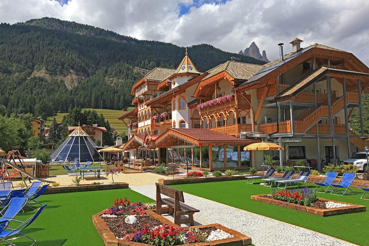 Rene Dolomites Boutique Hotel 4*